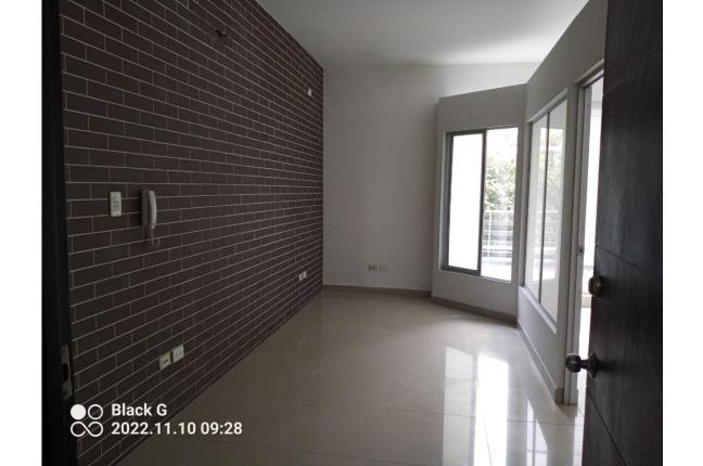 Oficinas y Consultorios, Alquiler, Versalles - $2.200.000