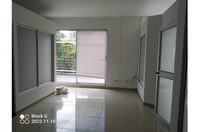 Oficinas y Consultorios, Alquiler en Versalles