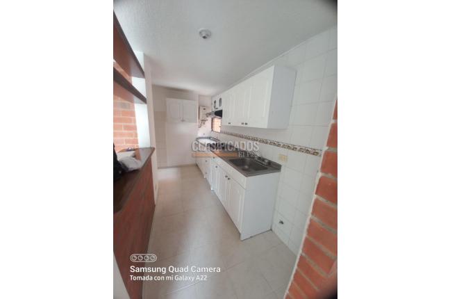 Apartamentos, Venta, La Hacienda - $350.000.000
