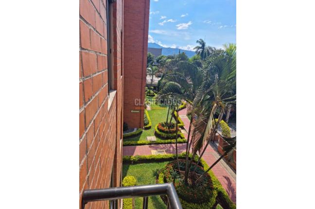 Apartamentos, Venta, La Hacienda - $350.000.000