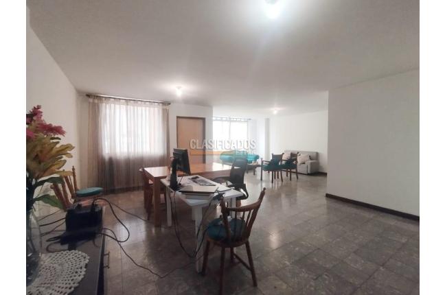 Apartamentos, Venta, Versalles - $330.000.000