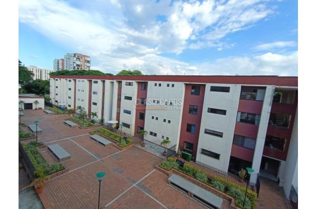 Apartamentos, Alquiler en Las Quintas de Don Simón