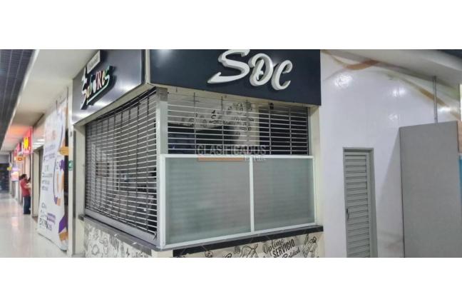 Locales y Bodegas, Venta en Centro Ccial Centenario