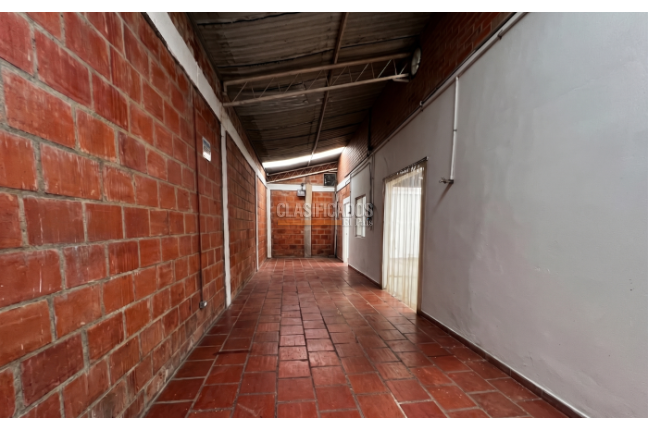 Locales y Bodegas, Venta en Alfonso López