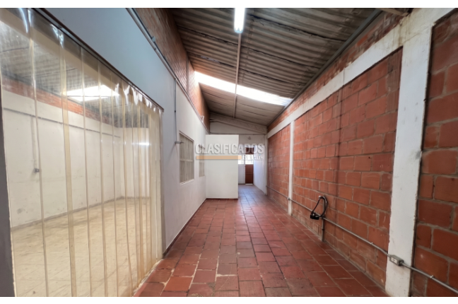 Locales y Bodegas, Venta, Alfonso López - $460.000.000