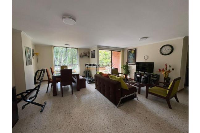 Apartamentos, Venta en La Flora