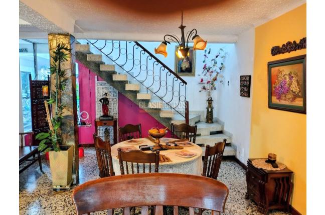 Casas, Venta en Champagñat
