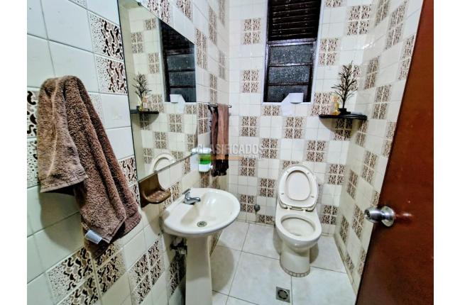 Casas, Venta, Champagñat - $950.000.000
