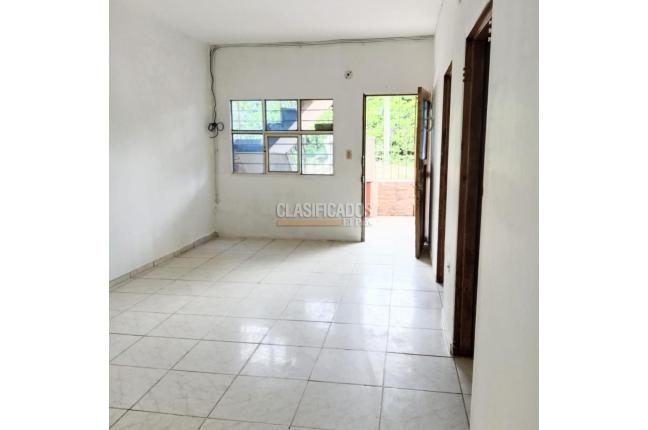 Apartamentos, Alquiler, Cristóbal Colón - $750.000