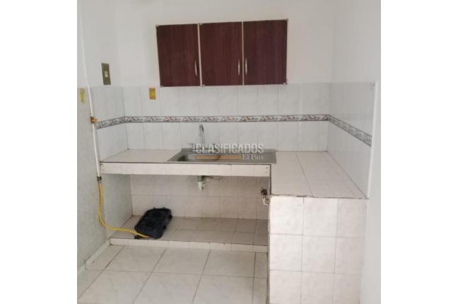 Apartamentos, Alquiler, Cristóbal Colón - $750.000