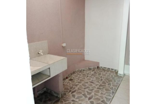 Apartamentos, Alquiler, Cristóbal Colón - $750.000