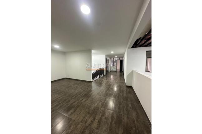 Locales y Bodegas, Venta, Eucarístico - $2.100.000.000