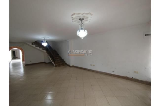 Casas, Venta, Prados del Norte - $580.000.000