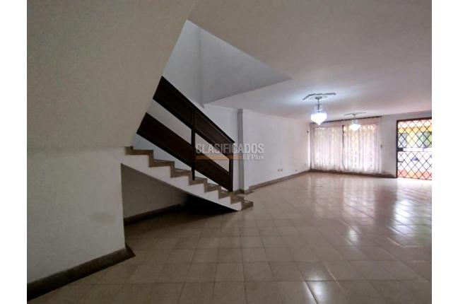 Casas, Venta, Prados del Norte - $580.000.000