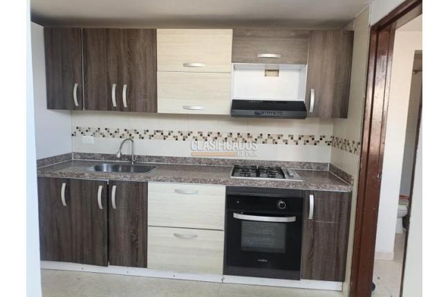 Apartamentos, Alquiler, San Vicente - $2.200.000
