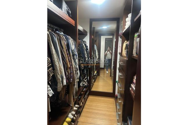 Apartamentos, Venta, Alférez Real - $1.250.000.000