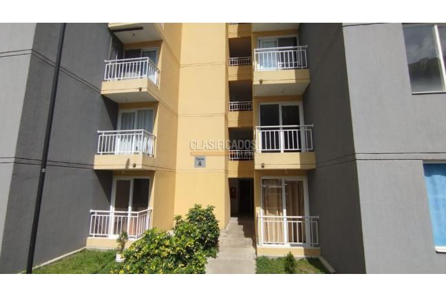 Apartamentos, Venta en Yumbo