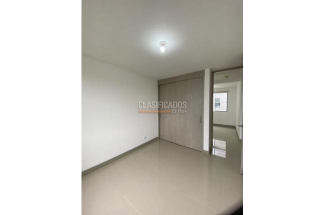 Apartamentos, Alquiler, Cristales - $4.000.000