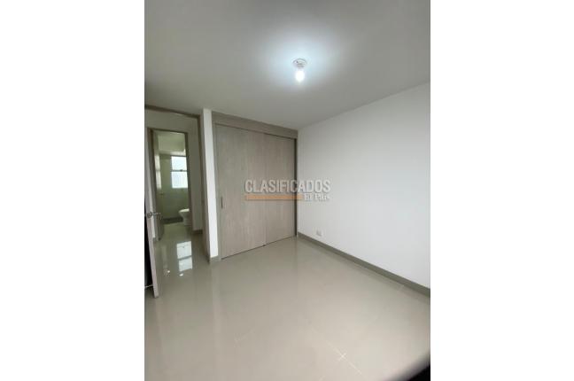 Apartamentos, Alquiler, Cristales - $4.000.000