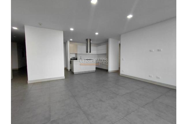 Apartamentos, Alquiler, Cristales - $5.300.000