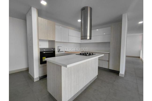 Apartamentos, Alquiler, Cristales - $5.300.000