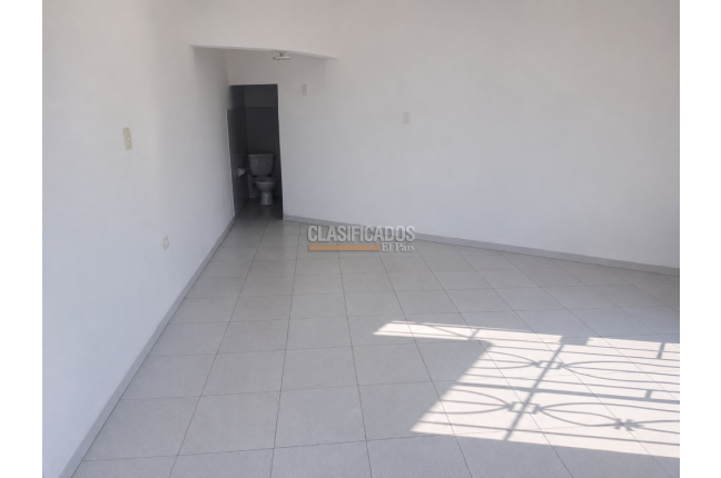 Locales y Bodegas, Alquiler, Alameda - $1.150.000