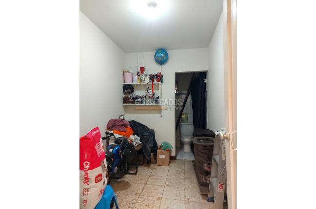 Casas, Venta, Colseguros - $750.000.000