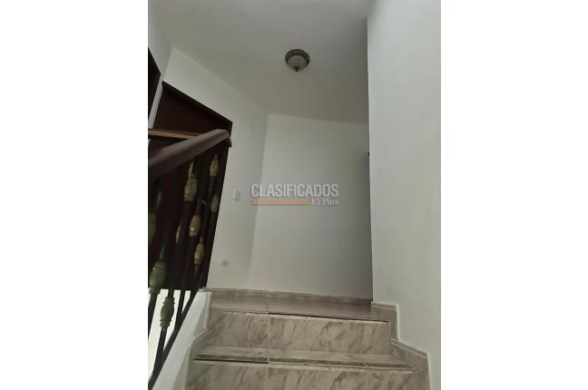 Casas, Venta, La Hacienda - $785.000.000