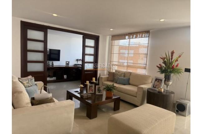 Apartamentos, Venta, La Flora - $880.000.000