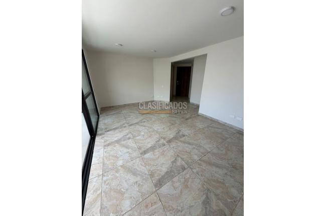 Apartamentos, Venta en Valle del Lili