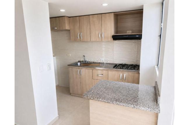 Apartamentos, Venta en Yumbo
