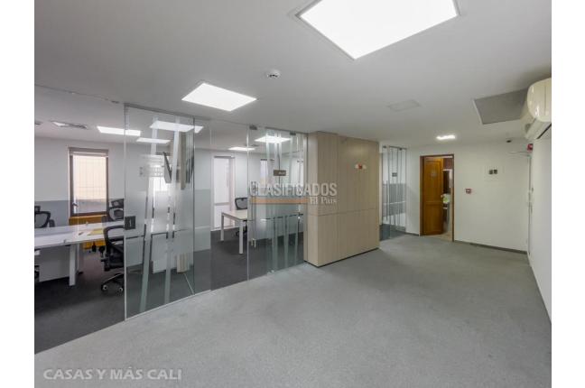Oficinas y Consultorios, Venta en Centro Ccial Ciudad de Cali