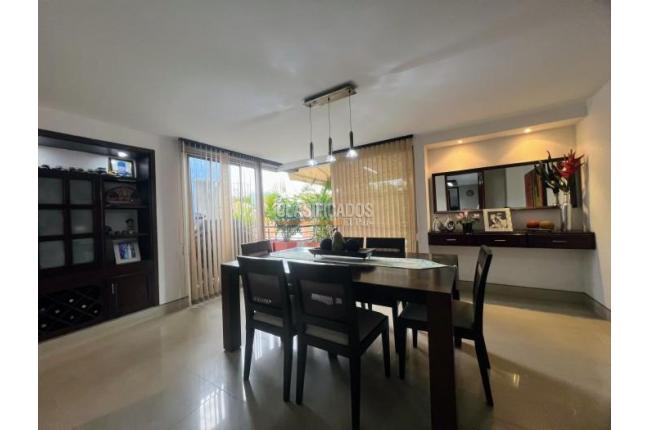 Apartamentos, Venta, La Flora - $880.000.000