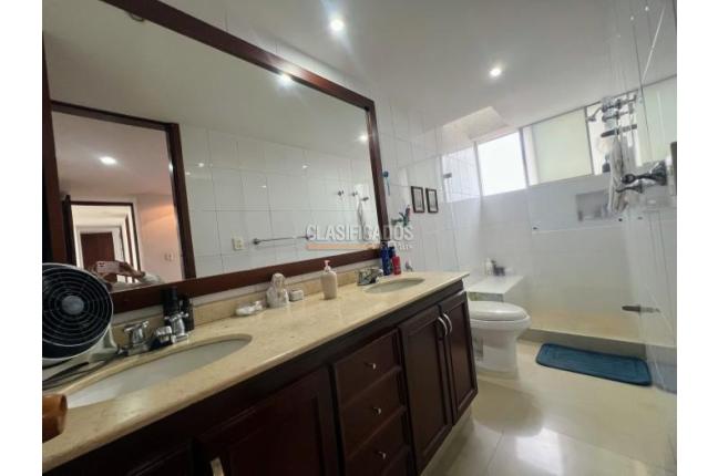 Apartamentos, Venta, La Flora - $880.000.000