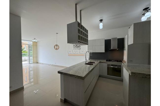 Apartamentos, Venta en Arboleda