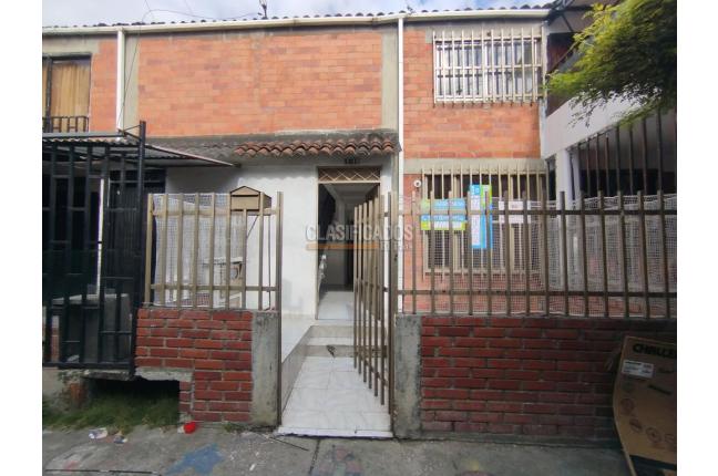 Casas, Alquiler, Villa del Prado - $1.200.000