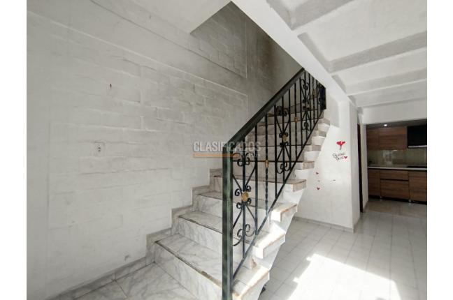 Casas, Alquiler, Villa del Prado - $1.200.000