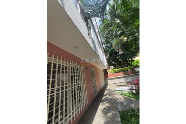 Casas, Alquiler en Santa Teresita