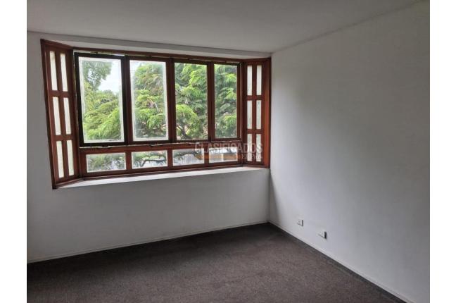 Casas, Venta, Prados del Norte - $1.300.000.000