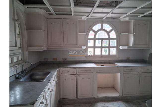Casas, Venta, Prados del Norte - $1.300.000.000