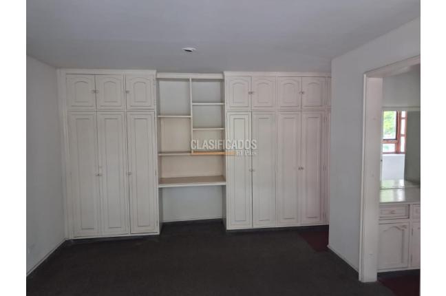 Casas, Venta, Prados del Norte - $1.300.000.000