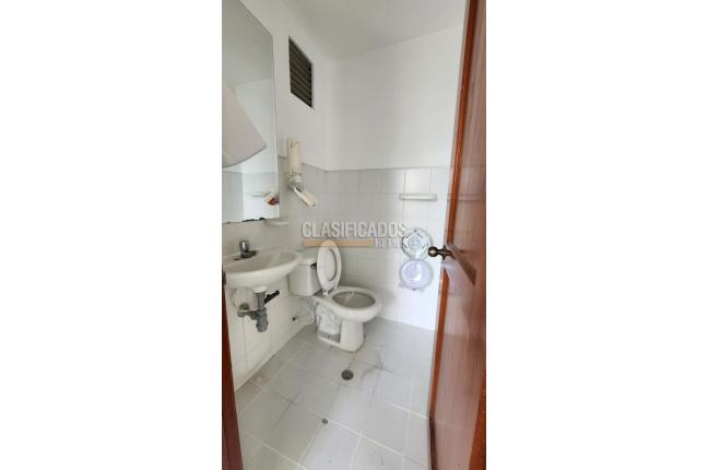 Locales y Bodegas, Venta, Versalles - $800.000.000