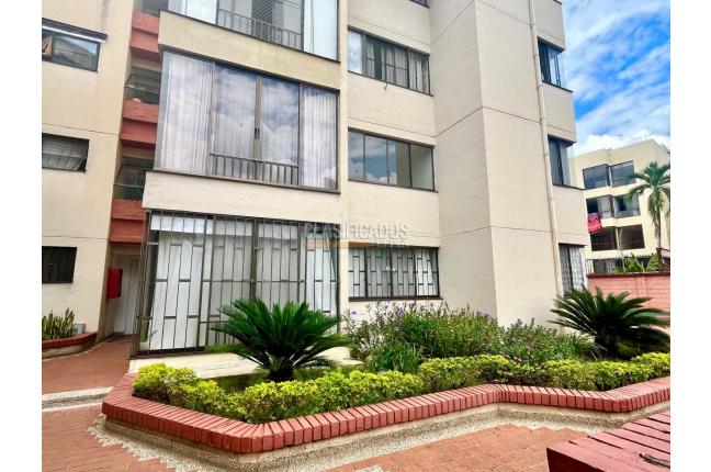 Apartamentos, Alquiler en Ciudad Jardín