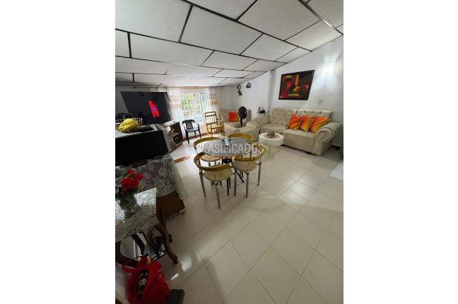 Casas, Venta en Ciudad Córdoba