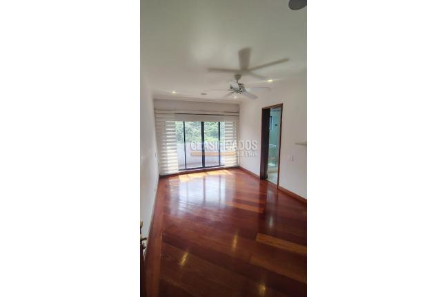 Apartamentos, Venta, Cristales - $1.650.000.000