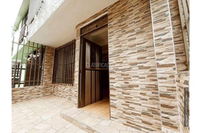 Casas, Alquiler en Villa del Prado