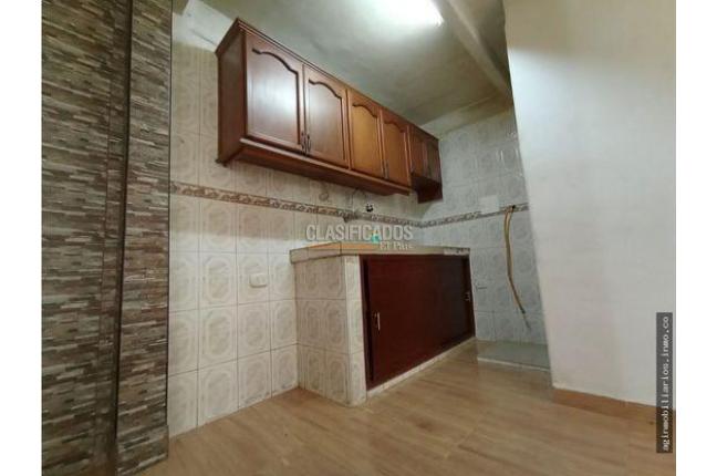 Casas, Alquiler, Villa del Prado - $1.350.000