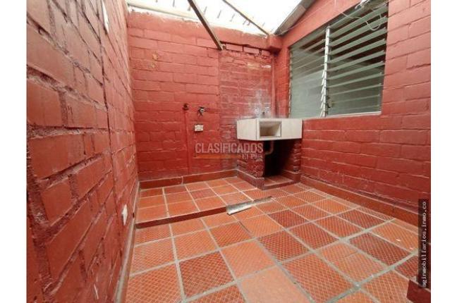 Casas, Alquiler, Villa del Prado - $1.350.000