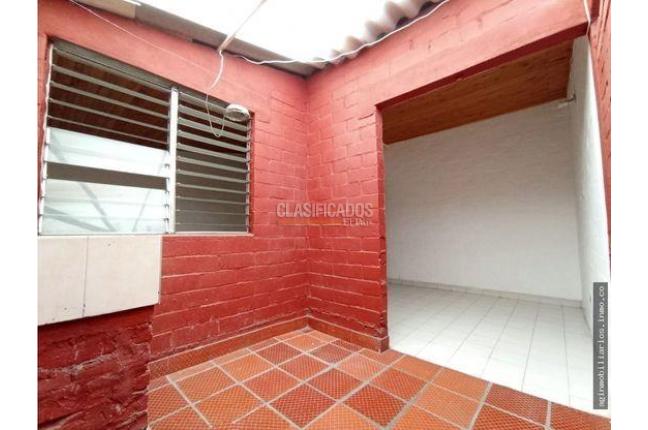 Casas, Alquiler, Villa del Prado - $1.350.000