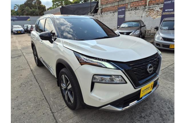 Nissan X-Trail 2025